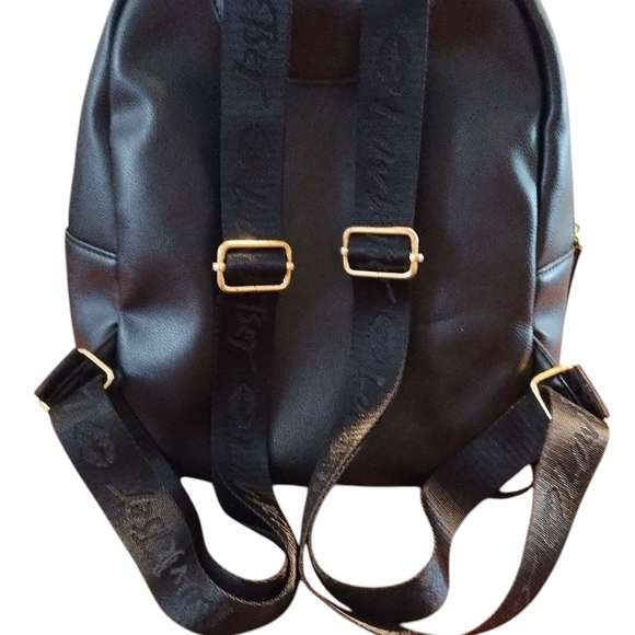 ILuv Betsey Johnson Black Backpack with Unicorn Design - Picture 5 of 12